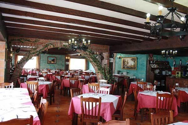 Hotel Restaurante La Parra La Franca Dış mekan fotoğraf