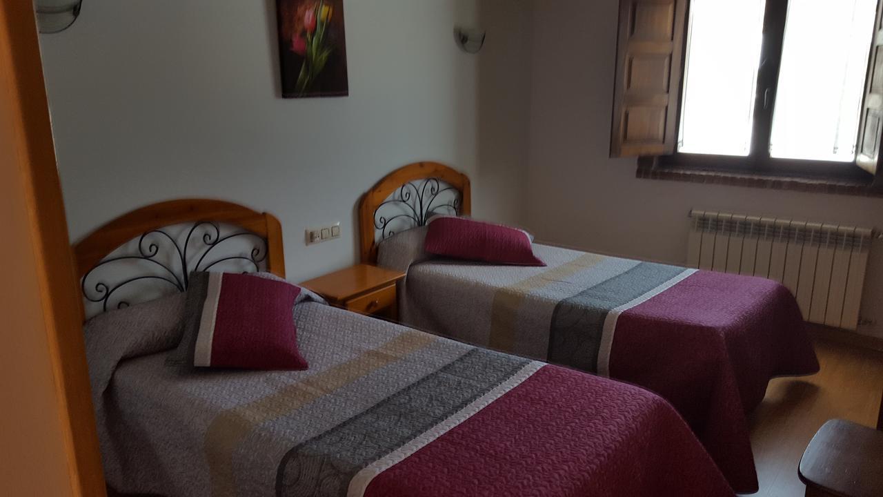 Hotel Restaurante La Parra La Franca Dış mekan fotoğraf